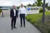 v.l.: Dr. Tim Wolf, Chief Business Development Officer, und Jürgen Welker, Director Automation and Technology, bei Koch Pac-Systeme.