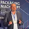 Bernd Büsing während seines Vortrags auf der Packaging Machinery Conference 2024.