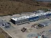 Platz 8: Gateway Energy Storage
Mit einer Leistung von 250 MW und 250 MWh zählt der Gateway Energy Storage in Otay Mesa (San Diego County, USA) zu den größten Batteriespeichersystemen. Betreiber ist LS Power, die auf Batterietechnologie von LG setzt. Geplant ist ein Ausbau auf 500 MW und 500 MWh. (Bild: JRMA)