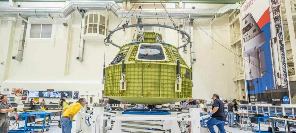 latz 12: NASA
Das Gebäude zur Montage der NASA-Raumfahrzeuge (VAB) befindet sich im Kennedy Space Center in Florida und ist das höchste einstöckige Gebäude der Welt. Es ist 160 Meter hoch und wurde 1966 gebaut, um die Mondrakete Apollo/Saturn V zu konstruieren. Mit 32.374 Quadratmetern beherbergt es die zehntgrößte Produktionsfläche der Welt. (Bild: NASA)