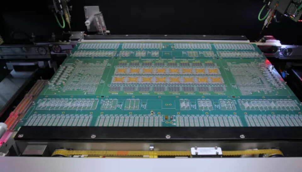 Thanks to the large test area, Spea flying probers can test any probe card or load board up to a size of 1200 x 668 mm.