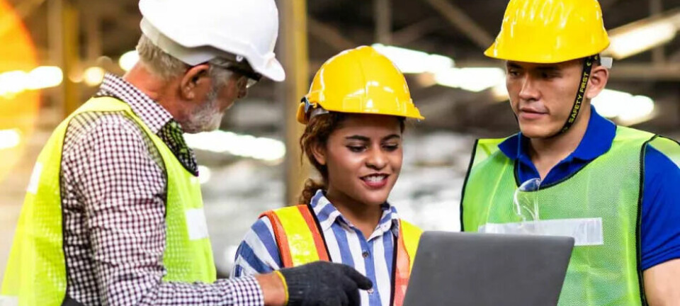 Manufacturing in transition: Transformation instead of hesitation