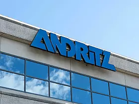 Platz 28: Andritz
Der größte Maschinenbauer Österreichs ist weltweit unter den größten Maschinenbauern mit rund 8,98 Milliarden US-Dollar vertreten (2023: 9 Milliarden US-Dollar, 2022: 9,95 Milliarden US-Dollar) Umsatz. Das Unternehmen fertigt und liefert Anlagen und Ausrüstung für Wasserkraftwerke, die Zellstroff- und Papierindustrie, die metallverarbeitende Industrie sowie für die die Stahlindustrie. Auch Anlagen in der Tierfutter- und Biomassepelletierung kommen von Andritz mit Hauptsitz in Graz. (Bild: JHVEPhoto - stock.adobe.com)
