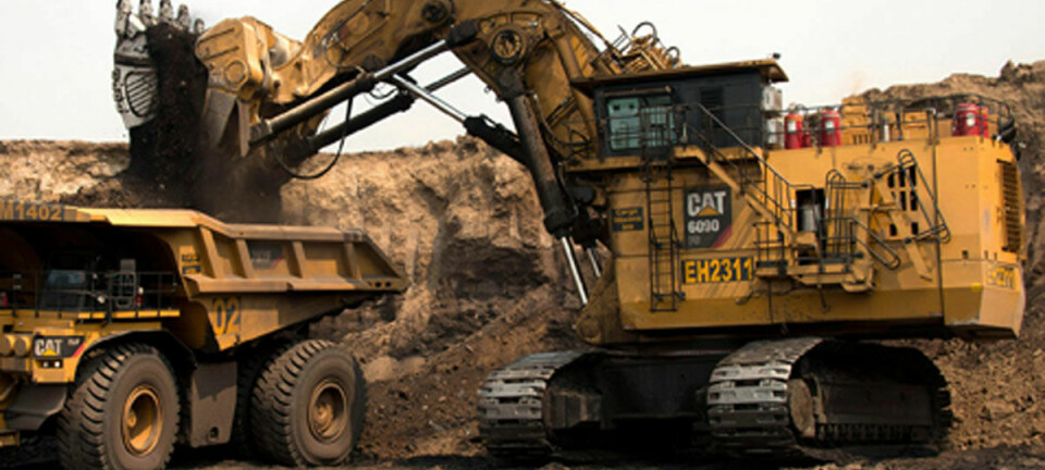 Platz 1: Caterpillar. Wie in den Vorjahren kann Caterpillar auch 2024 mit 64,81 Milliarden US-Dollar (2023: 63 Milliarden US-Dollar) seinen ersten Platz halten. Der Hersteller von Baumaschinen setzte 1,8 Milliarden US-Dollar mehr um als noch 2023 (2022: 61,7 Milliarden US-Dollar). Caterpillar hat seinen Hauptsitz in Irving, Texas, USA. Das Unternehmen verlegte seinen Sitz im Jahr 2022 von Peoria, Illinois, nach Irving. Zum Stichtag 31. Dezember 2024 beschäftigte Caterpillar 112.900 Mitarbeitende weltweit.