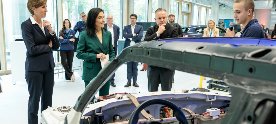 BMW talent campus: Billions for education